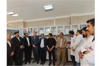 بازدید تیم مدیریتی بیمارستان آیت الله  طالقانی(ره) کرمانشاه و تقدیر از پرسنل خدوم واحد آزمایشگاه به مناسبت روز جهانی